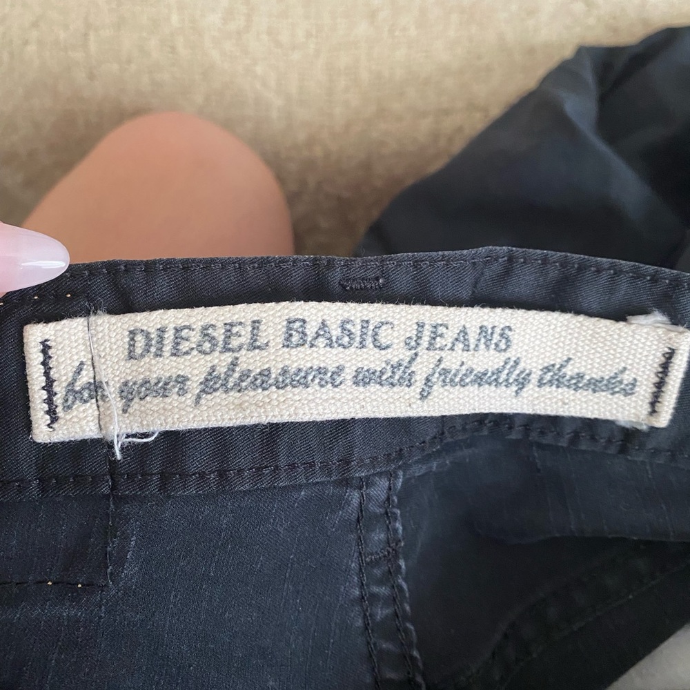 Authentic diesel skinny jeans - Picture 3 of 5